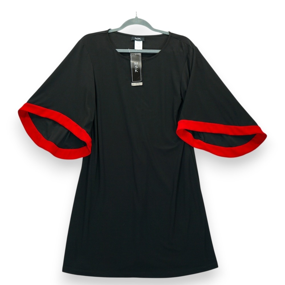 NWT MSK Shift Dress Womens Small Stretch Black Bell Sleeves Scoop Neck Relaxed